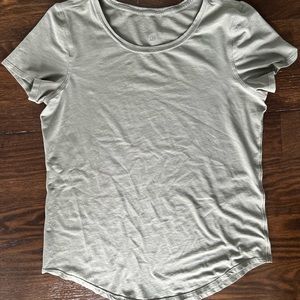 Lululemon Crew Love Tee